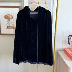 Raquel Allegra • navy blue velvet hooded hoodie sweatshirt • L • Raquel Size 2